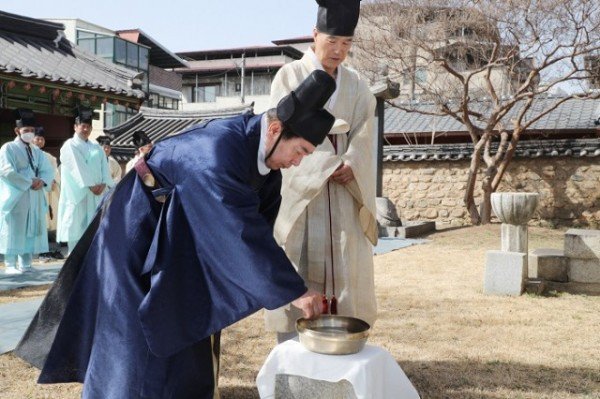 0310 2023년 안동 태사묘 춘계향사 봉행 (11).JPG